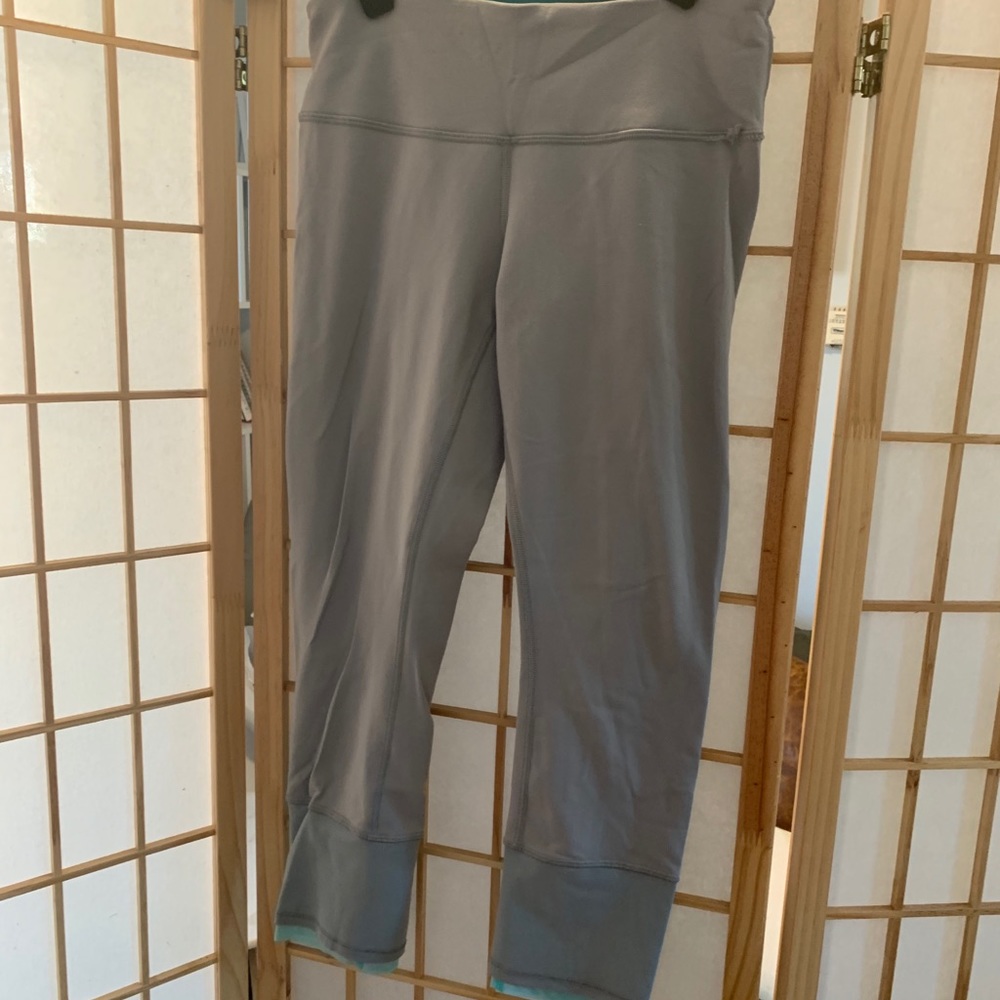 Lululemon yoga pants